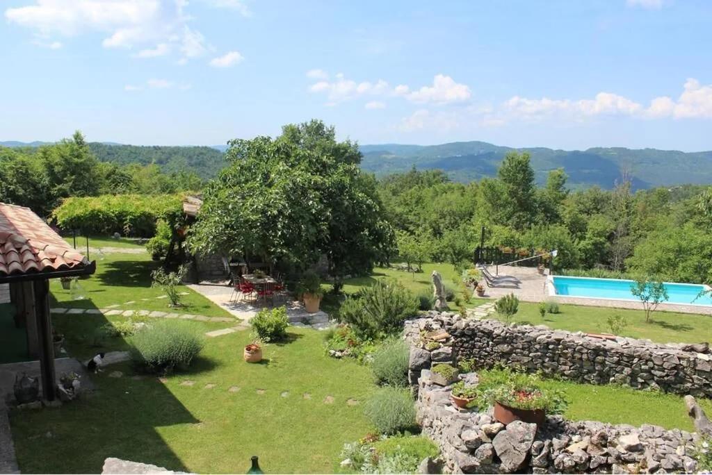 Villa Mavrici, Neighbors Free Buzet Eksteriør bilde