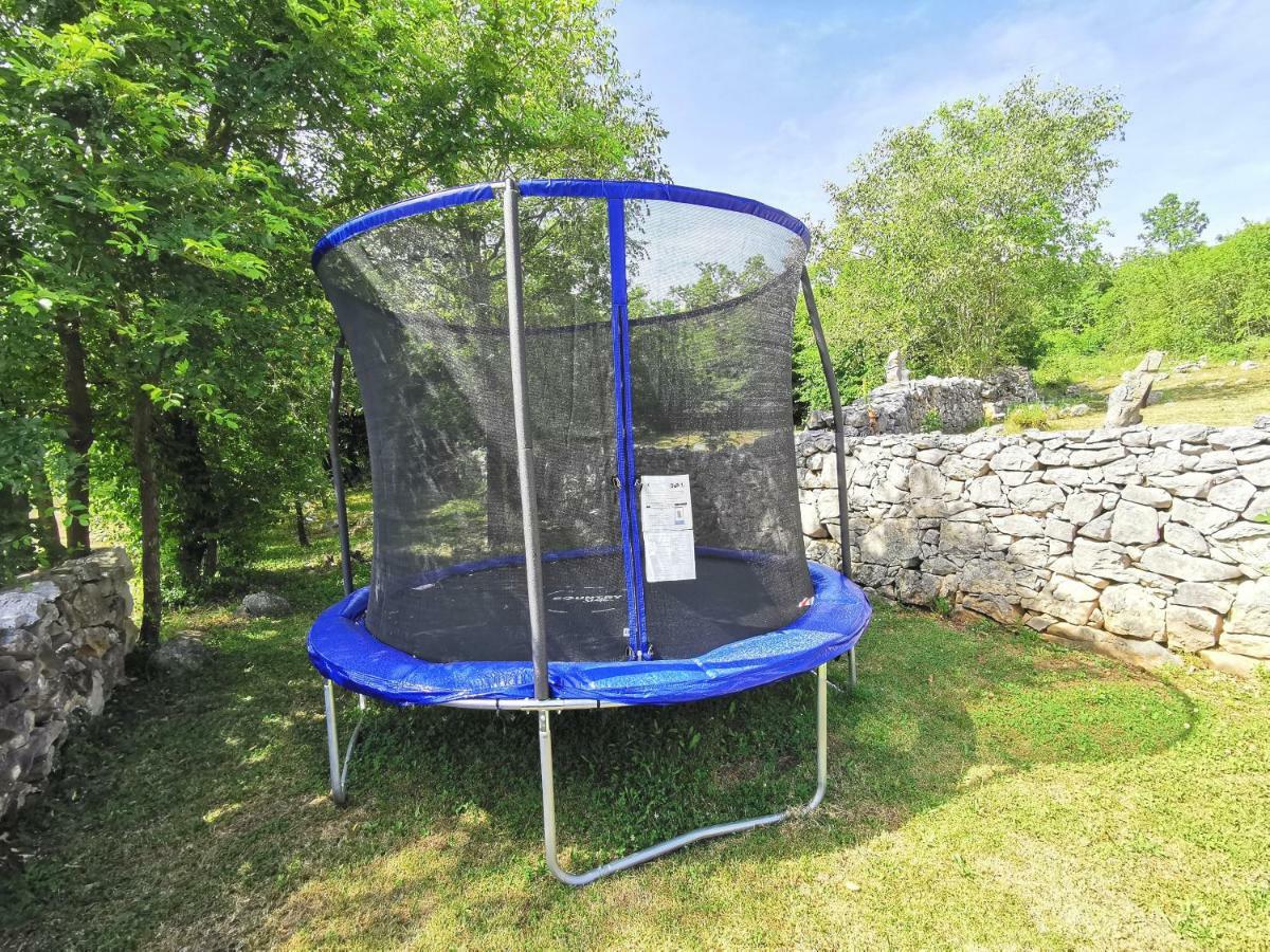 Villa Mavrici, Neighbors Free Buzet Eksteriør bilde
