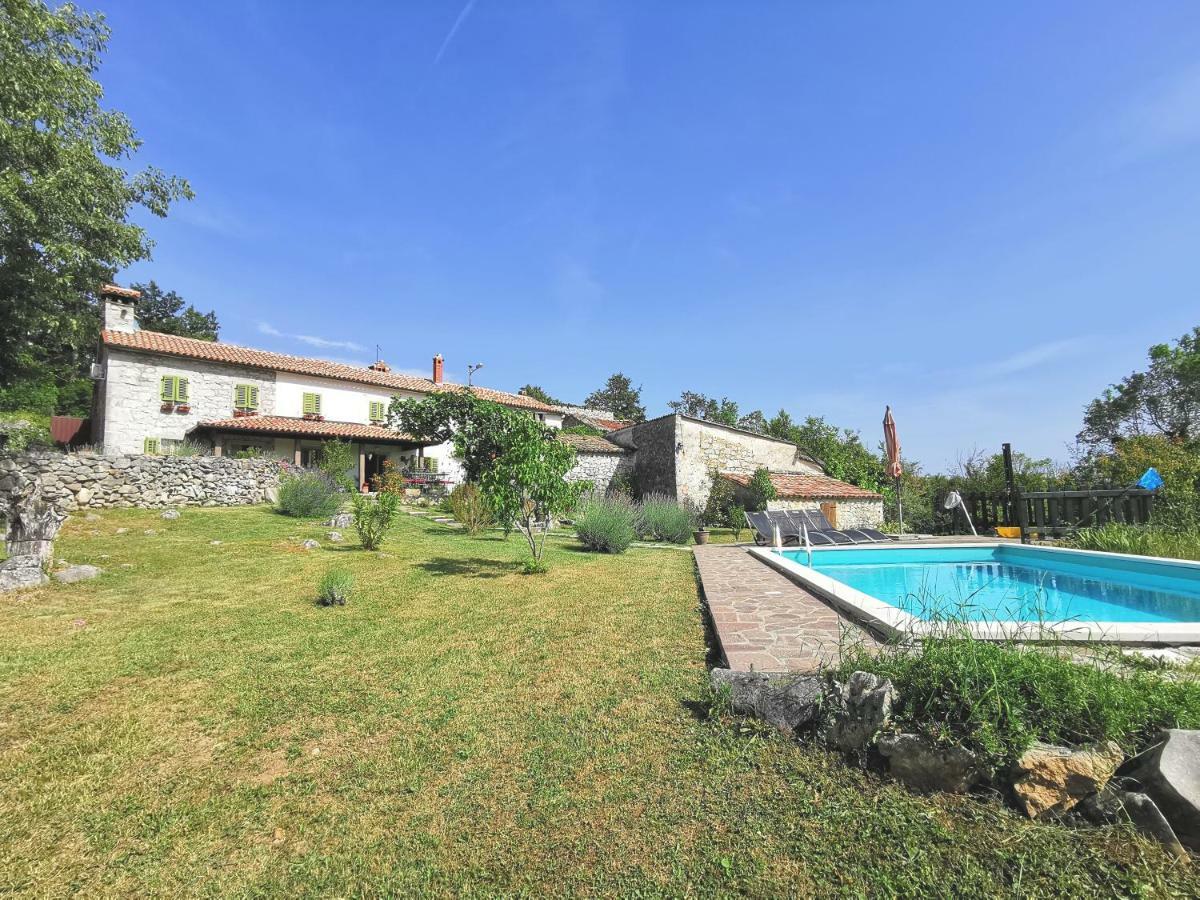 Villa Mavrici, Neighbors Free Buzet Eksteriør bilde